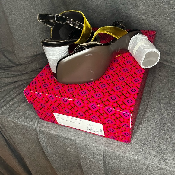 Tory Burch Eleanor Pave Heel Sandal Velvet, Leather Sz 10 NIB Pumpkin Fall - Picture 6 of 6